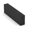 Stopień z granulatu gumowego von WARCO im Farbdesign Antracyt mit den Abmessungen 100 x 30 x 15 cm. Produktfoto von Artikel 7028 in der Aufsicht von schräg vorne.
