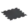Nawierzchnia Fitness Performance Elite von WARCO im Farbdesign Czerwony lekko nakrapiany mit den Abmessungen 1000 x 1000 x 10 mm. Produktfoto von Artikel 3753 in der Aufsicht von schräg vorne.
