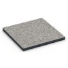 Podłoga na siłownię zewnętrzną von WARCO im Farbdesign Szary granit mit den Abmessungen 60 x 60 x 4 cm | 0,36 m². Produktfoto von Artikel 7142 in der Aufsicht von schräg vorne.