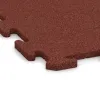 Detailaufnahme der Randausprägung von WARCO-Produkt 3960, Nawierzchnia sportowa dla psów HD, Format 1000 x 1000 x 18 mm, Farbe Czerwony ceglasty.
