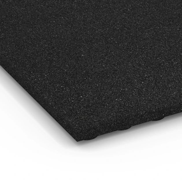 Detailaufnahme der Randausprägung von WARCO-Produkt 6644, Stallplatte, Format 100 x 50 x 3 cm, Farbe Antracyt.