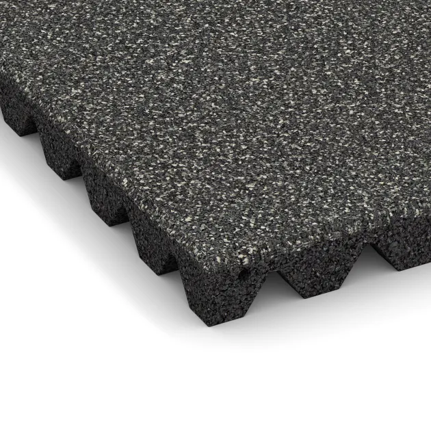Detailaufnahme der Randausprägung von WARCO-Produkt 0640, Płyta gumowa na plac zabaw, Format 500 x 500 x 45 mm, Farbe Ciemny granit.