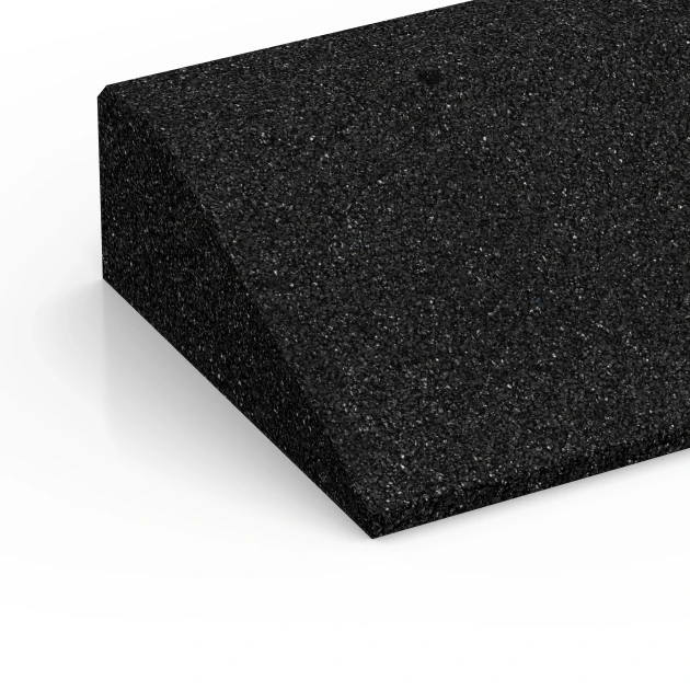 Detailaufnahme der Randausprägung von WARCO-Produkt 6603, Najazd progowy, Format 100 × 25 cm | 1 < 10 cm, Farbe Antracyt.