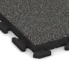 Detailaufnahme der Randausprägung von WARCO-Produkt 1458, Nawierzchnia Fitness Płyty Gumowe Classic, Format 500 x 500 x 50 mm, Farbe Ciemny granit.