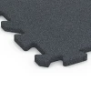 Detailaufnahme der Randausprägung von WARCO-Produkt 6986, Mata fitness puzzle, Format 50 x 50 x 2 cm | 0,25 m², Farbe Szary łupkowy.