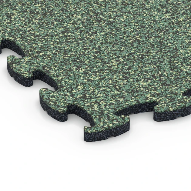 Detailaufnahme der Randausprägung von WARCO-Produkt 6753, Mata na plac zabaw, Format 44,6 x 44,6 x 1,8 cm, Farbe Trawnik angielski.