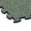 Detailaufnahme der Randausprägung von WARCO-Produkt 6897, Podłoga do sportów kynologicznych, Format 44,6 x 44,6 x 1,8 cm, Farbe Trawnik angielski.