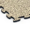 Detailaufnahme der Randausprägung von WARCO-Produkt 6901, Podłoga do sportów kynologicznych, Format 44,6 x 44,6 x 1,8 cm, Farbe Trawertyn.
