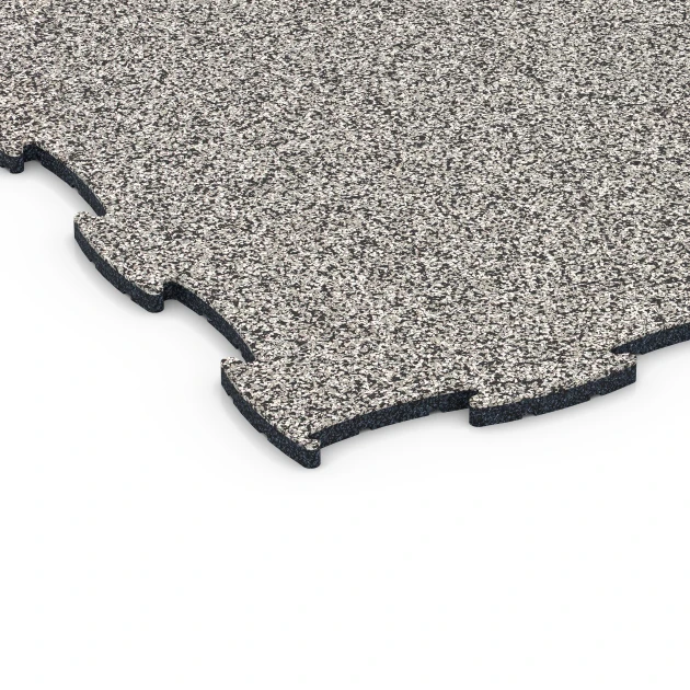 Detailaufnahme der Randausprägung von WARCO-Produkt 6806, Nawierzchnia kynologiczna, Format 97,1 x 97,1 × 1,8 cm, Farbe Szary granit.