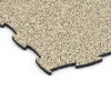 Detailaufnahme der Randausprägung von WARCO-Produkt 6838, Fitness Active podłoga, Format 97,1 x 97,1 × 1,8 cm, Farbe Trawertyn.