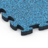 Detailaufnahme der Randausprägung von WARCO-Produkt 6848, Fitness Active podłoga, Format 44,6 x 44,6 × 2,8 cm, Farbe Atlantyk.