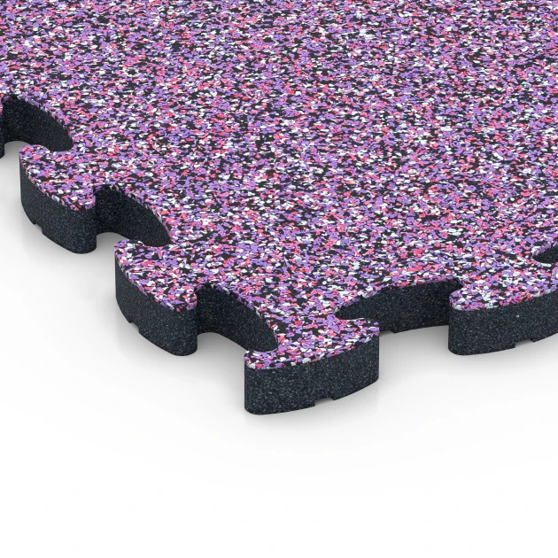 Detailaufnahme der Randausprägung von WARCO-Produkt 6882, Fitness Max Floor System, Format 44,6 x 44,6 × 2,8 cm, Farbe Lawenda.
