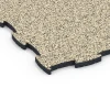 Detailaufnahme der Randausprägung von WARCO-Produkt 6856, Fitness Active podłoga, Format 97,1 x 97,1 x 2,8 cm, Farbe Trawertyn.