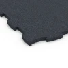 Detailaufnahme der Randausprägung von WARCO-Produkt 6963, Fitness Premium podłoga sportowa, Format 99 x 99 x 2,8 cm, Farbe Antracyt.