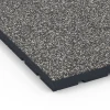 Detailaufnahme der Randausprägung von WARCO-Produkt 7141, Podłoga na siłownię zewnętrzną, Format 60 x 60 x 4 cm | 0,36 m², Farbe Ciemnoszary granit.