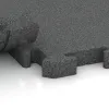 Großaufnahme vom Verbindungssystem von WARCO-Boden 5149 - Płyta brzegowa im Farbdesign Szary łupkowy. Abmessungen 1000 x 485 x 40 mm.