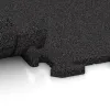 Großaufnahme vom Verbindungssystem von WARCO-Boden 3959 - Nawierzchnia sportowa dla psów HD im Farbdesign Antracyt. Abmessungen 1000 x 1000 x 18 mm.