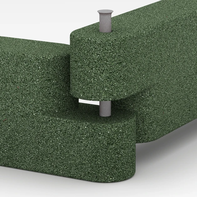 Großaufnahme vom Verbindungssystem von WARCO-Boden 6641 - Obrzeże gumowe im Farbdesign Zielony trawiasty. Abmessungen 100 x 15 x 30 cm.