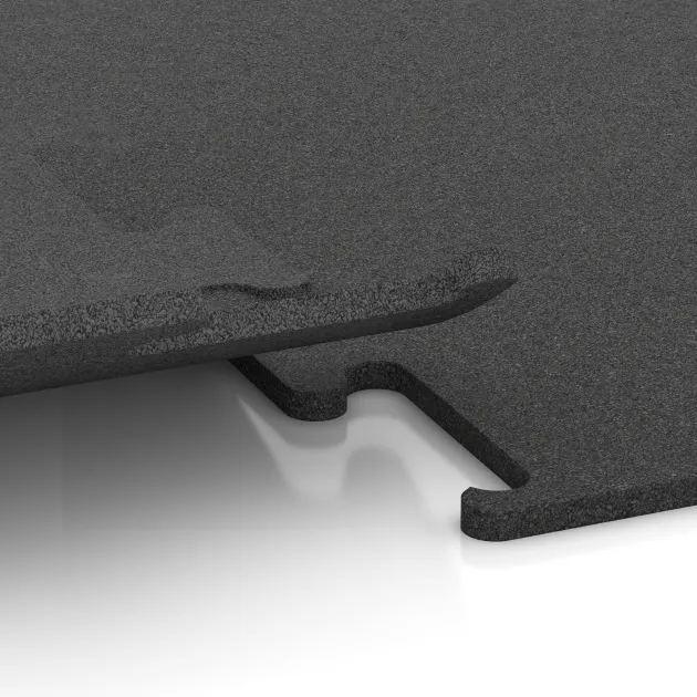 Großaufnahme vom Verbindungssystem von WARCO-Boden 3750 - Nawierzchnia Fitness Performance Elite im Farbdesign Antracyt. Abmessungen 500 x 500 x 15 mm.