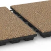 Großaufnahme vom Verbindungssystem von WARCO-Boden 6439 - Płyta amortyzująca – 160 cm im Farbdesign Rattan. Abmessungen 50 x 50 x 4,8 cm.