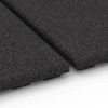 Großaufnahme vom Verbindungssystem von WARCO-Boden 6383 - Stallmatte Komfort im Farbdesign Antracyt. Abmessungen 100 x 100 x 4 cm.