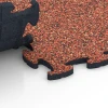 Großaufnahme vom Verbindungssystem von WARCO-Boden 6917 - Podłoga targowa klik im Farbdesign Etna. Abmessungen 44,6 x 44,6 x 1,8 cm.