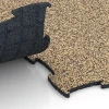Großaufnahme vom Verbindungssystem von WARCO-Boden 6840 - Fitness Active podłoga im Farbdesign Rattan. Abmessungen 97,1 x 97,1 × 1,8 cm.