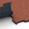 Großaufnahme vom Verbindungssystem von WARCO-Boden 6854 - Fitness Active podłoga im Farbdesign Etna. Abmessungen 97,1 x 97,1 x 2,8 cm.
