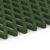 Großaufnahme vom Verbindungssystem von WARCO-Boden 7011 - Bezpieczna kratka trawnikowa im Farbdesign Zielony trawiasty. Abmessungen 100 x 100 x 4 cm.