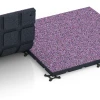 Großaufnahme vom Verbindungssystem von WARCO-Boden 7137 - Podłoga na siłownię zewnętrzną im Farbdesign Lawenda. Abmessungen 60 x 60 x 3 cm | 0,36 m².