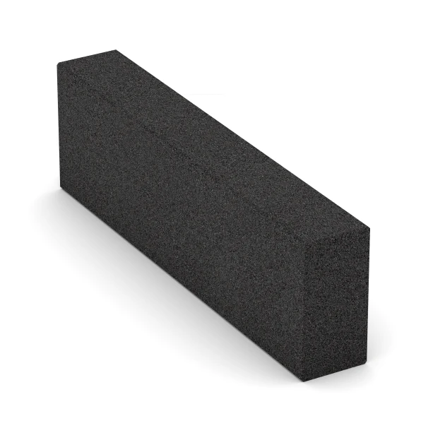Aufsicht auf die Unterseite, also die Bodenseite von WARCO-Formteil 7028 - Stopień z granulatu gumowego im Format 100 x 30 x 15 cm.