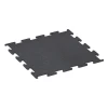Aufsicht auf die Unterseite, also die Bodenseite von WARCO-Formteil 3757 - Fitness Performance Elite Nawierzchnia Treningowa im Format 100 x 100 x 1,5 cm | 1,00 m².