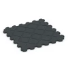 Aufsicht auf die Unterseite, also die Bodenseite von WARCO-Formteil 6322 - Mata Ochronna Fitness im Format 102,5 x 102,5 x 3 cm | 1,05 m².