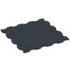 Aufsicht auf die Unterseite, also die Bodenseite von WARCO-Formteil 6963 - Fitness Premium podłoga sportowa im Format 99 x 99 x 2,8 cm.